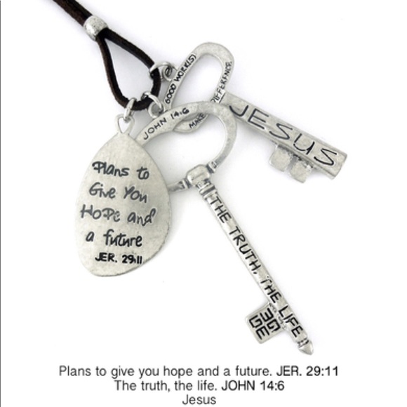 good work s make a difference jewelry key charm necklace poshmark good works necklace